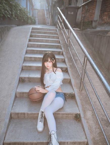 欧美黑硬大_HD免费在线播放