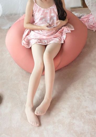 亚洲欧美丝袜精品久久天天_高清日本电影免费