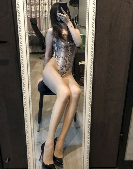 弄处女穴小说视频_超清HD在线观看