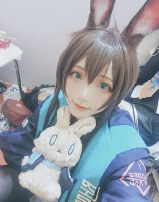 漂亮人妻野外野战30p_电影免费国语