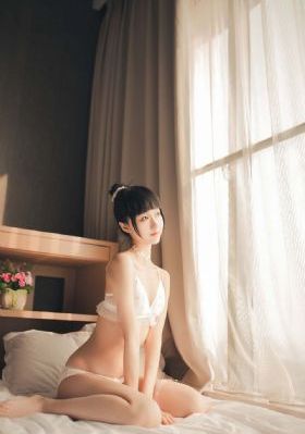 中文国产成人久久精品_国产在线观看